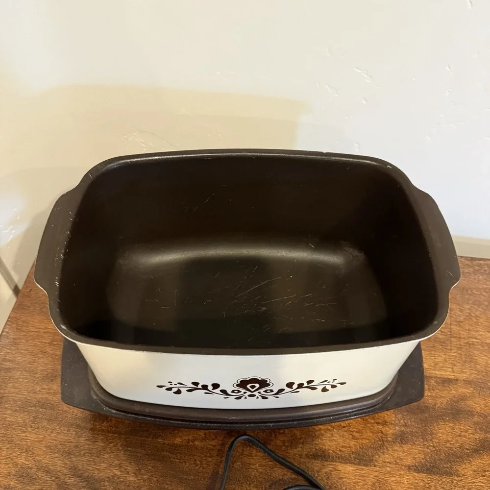 West‎ Bend Rectangle Slow Cooker Cream Brown Floral 6 qt. Vintage Working